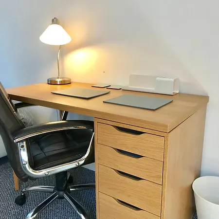 Sandys Contractor Rooms, Ramsden Street